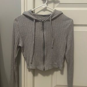 Grey Aeropostale cropped zip up